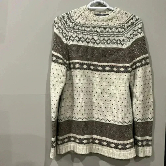 [38/M] Carroll Mixed Winter Pattern Knit  Sweater-Made in Italy - Picture 1 of 7